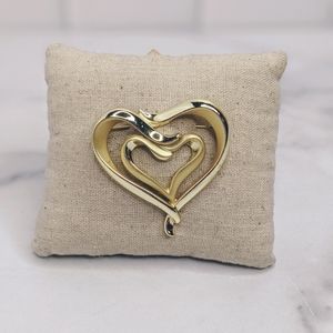 90s retro cutout heart brooch